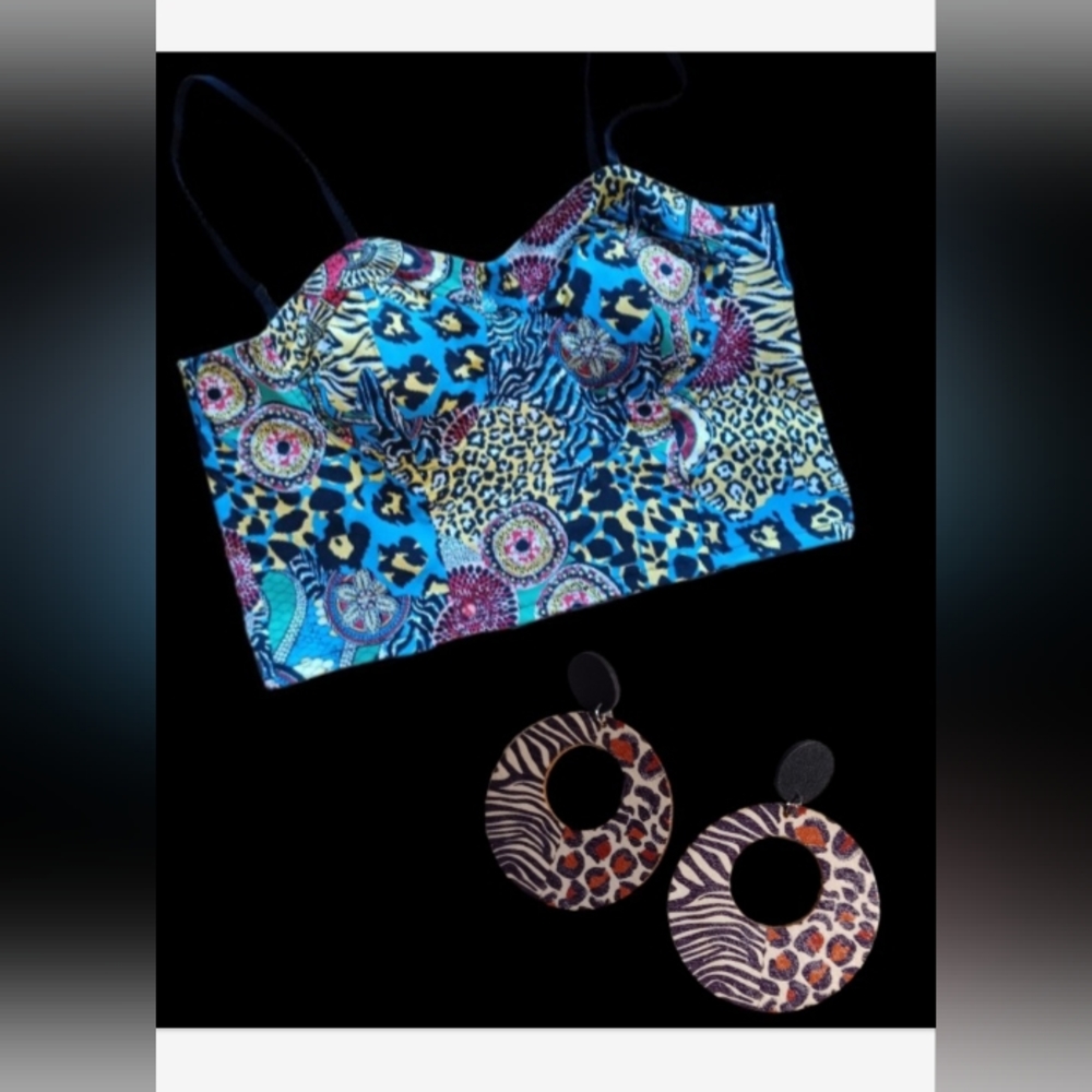 Abstract print bustier crop top and earrings set New 3xl